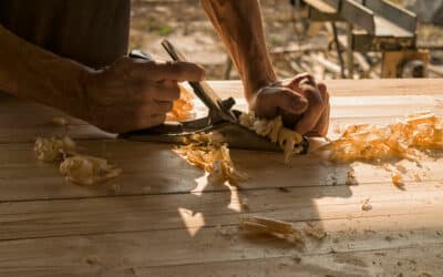 Atelier bois & métal : 5 outils incontournables pour un agencement professionnel